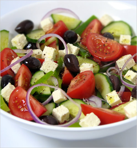 http://purlesque.files.wordpress.com/2009/08/greek-salad.jpg